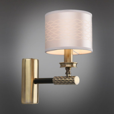 Бра Albinia OML-57301-01